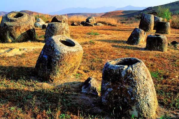 Ancient-Plain-of-Jars - Laos school trips