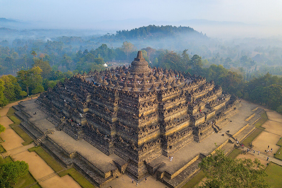 Borobudur Temple - Indonesia School Trips