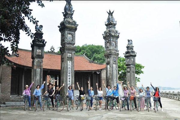 Can You Buy Fake Designer Bags in Vietnam? - Back of the Bike Tours