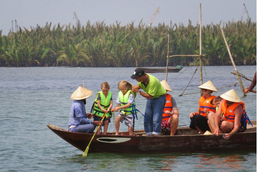 Farming & Fishing Life Eco Tour for student trip to Vietnam