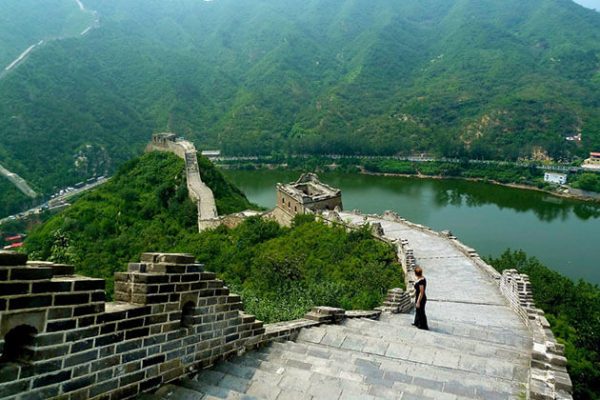 Huanghuacheng Great Wall exploration in China school trip