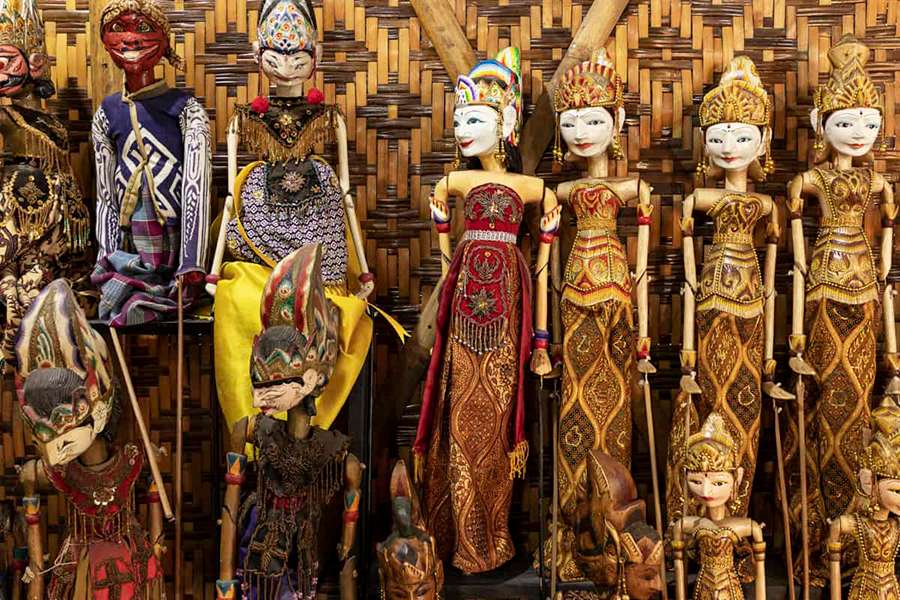 Indonesian Souvenirs and Arts and Crafts -School trip