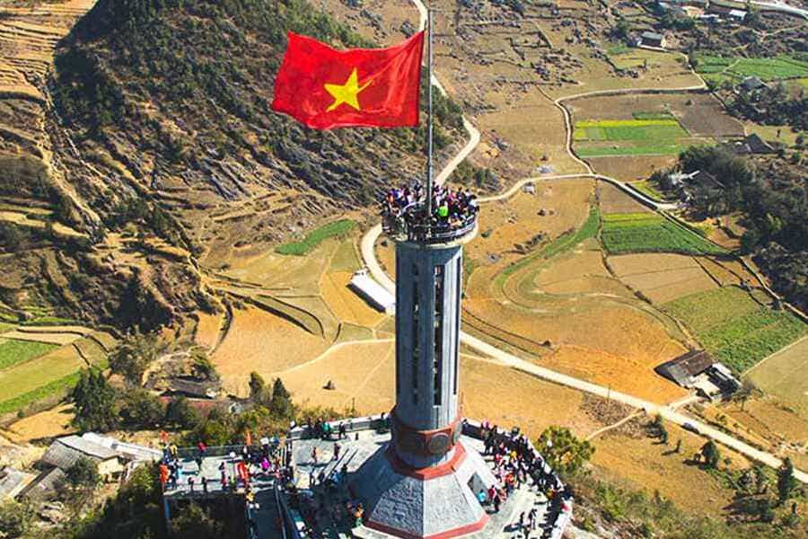 Lung Cu Flag Tower - Vietnam School Trips