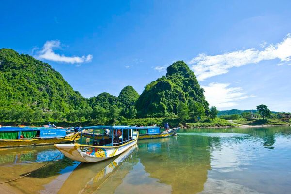 Phong Nha Ke Bang National Park - Vietnam School Trip