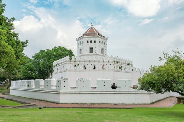 Phra Sumeru Fortress - Thailand school tour