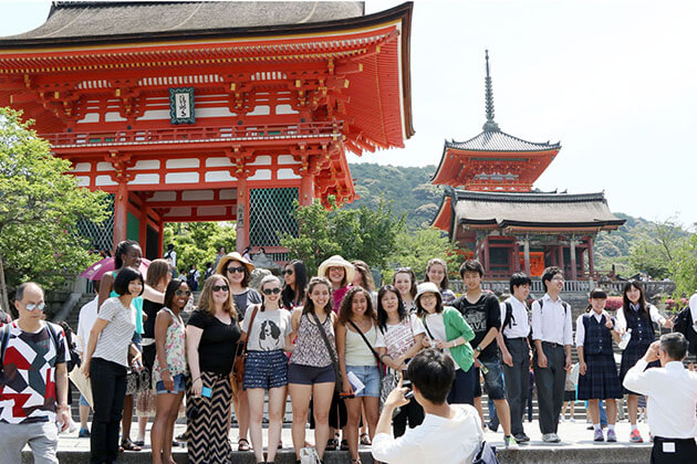 school trip season in japan