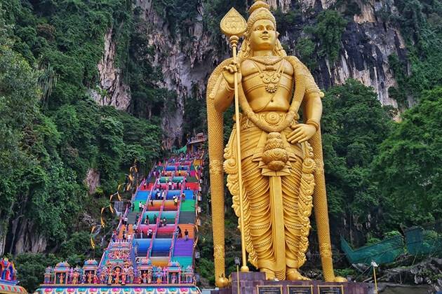 Visit Batu Caves - Singapore school trips