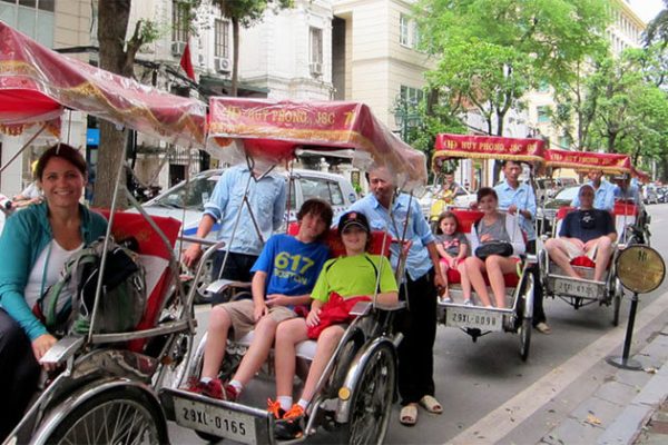 Students experience Cyclo Tour - Vietnam school trips