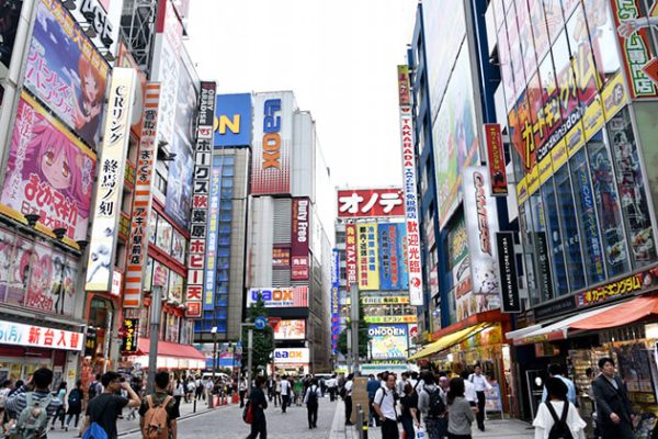 Students explore Akihabara Technology in Japan