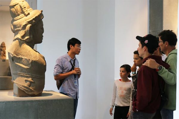 Students join Cham Museum in Student Tour