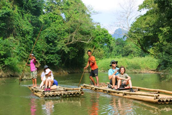 Students of Thailand school tour visit Khao Sok National Park