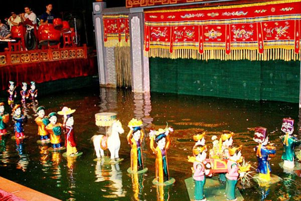 Water Puppet Show - Vietnam school trips