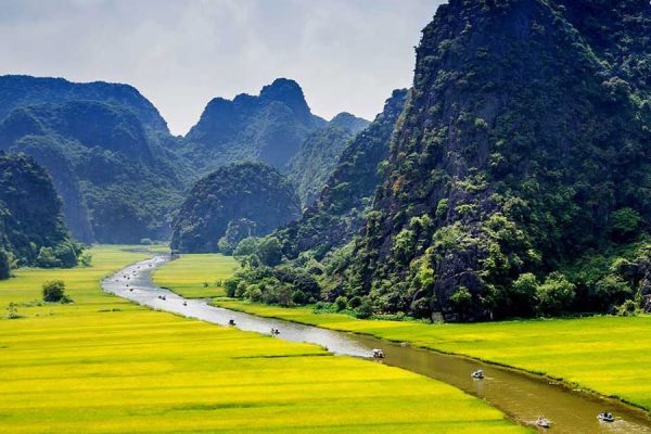 Tam Coc, Ninh Binh - Vietnam Northern Landsacpe