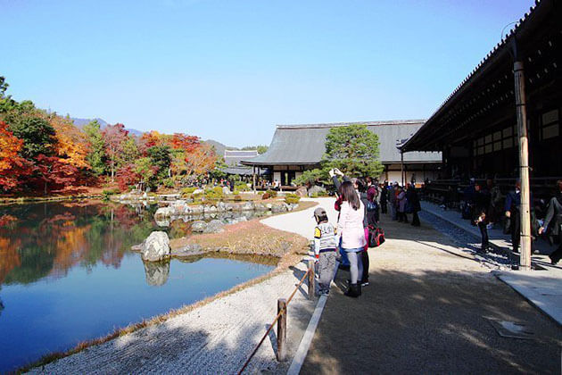 Tenryu-Ji Temple exploration from Japan school trip