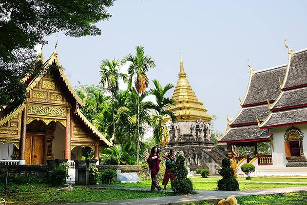Thailand field trip visit Wat Chiang Man - the oldest Temple in Chiang Mai