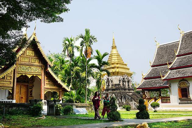 Wat Chiang Man - Thailand school trips