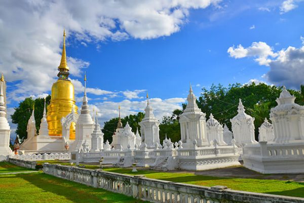 Wat Suan Dok, Chang Mai - Thailand school trips