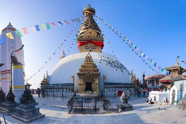 climb Swayambhunath in 10 days nepal school trip