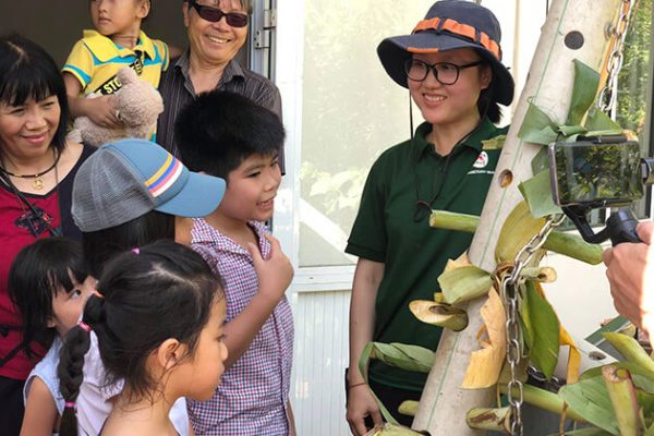 students of Educational school trip join activities in Bear Sanctuary