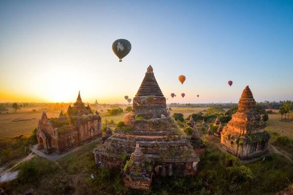 stunning view of Bagan temples - Myanmar school trips
